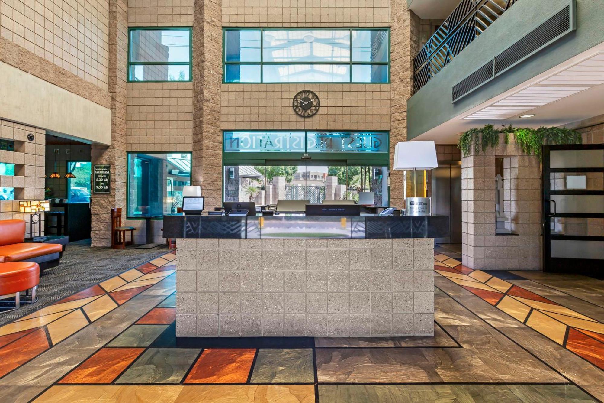 Best Western Plus Sundial Scottsdale Exterior foto